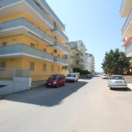Apricot Apartman